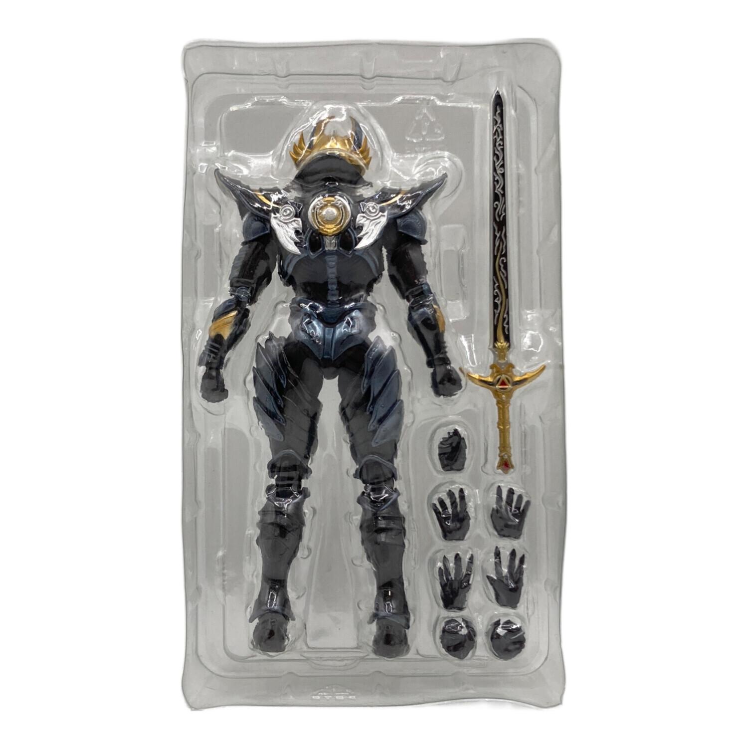 t15 未使用 GARO 黄金騎士 ガロ 流牙 Ver. BANDAI(バンダイ) S.H.Figuarts 黄金騎士 ガロ(流牙Ver.)｜トレファク