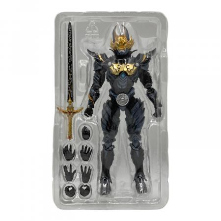 BANDAI(バンダイ) S.H.Figuarts 黄金騎士 ガロ(流牙Ver.)｜トレファク