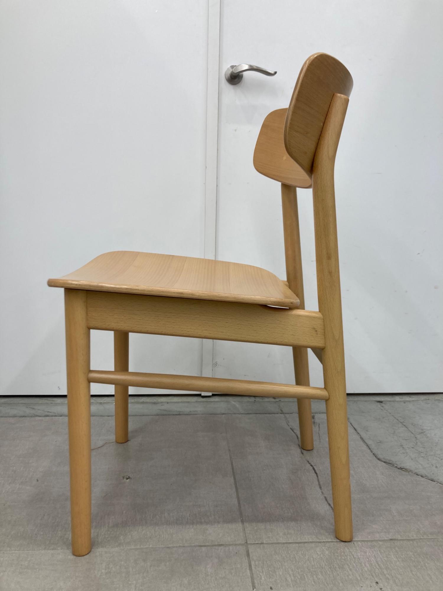 無印良品 ブナ材 ラウンドチェア ダイニングチェア　中古品 無印良品 ブナ材 ラウンドチェア ダイニングチェア 中古品 無印