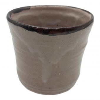 唐津焼 (カラツヤキ) 湯呑み 西岡小十