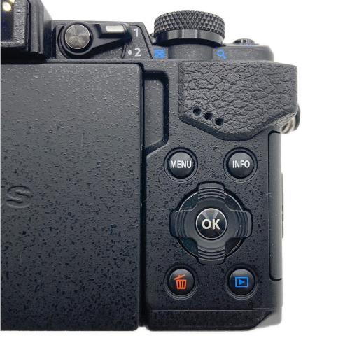 OLYMPUS OM-D デジタル一眼レフカメラ E-M5Ⅱ
