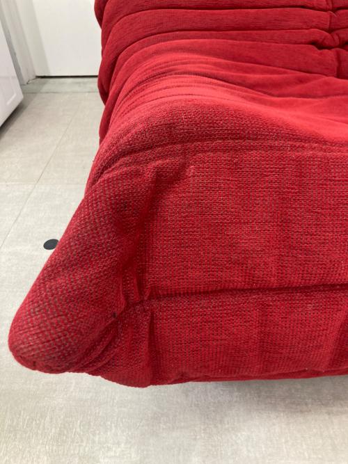 ligne roset (リーンロゼ) 1人掛けソファー レッド