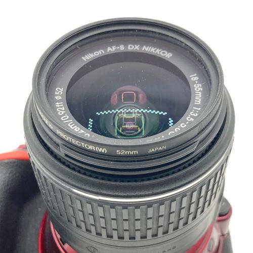 Nikon(ニコン) レンズ交換式 デジタル一眼レフカメラ D5500