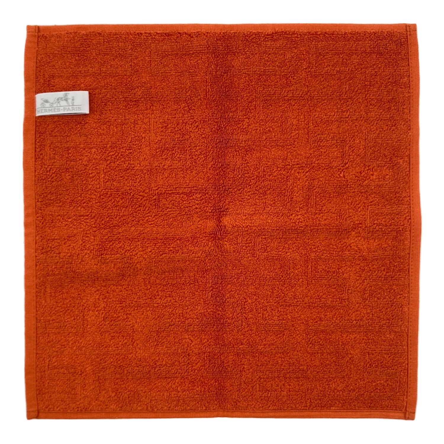 HERMES(エルメス) フェイスタオル ラビリンス オレンジ｜トレファクONLINE