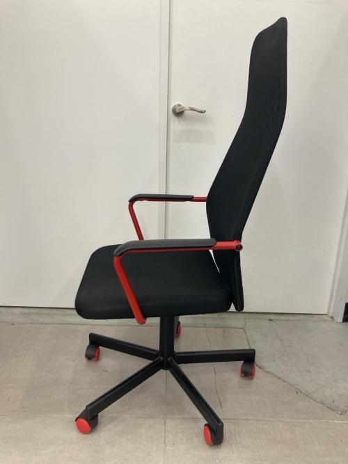 IKEA (イケア) ゲーミングチェア ブラック×レッド HUVUDSPELARE フーヴドスペラレ