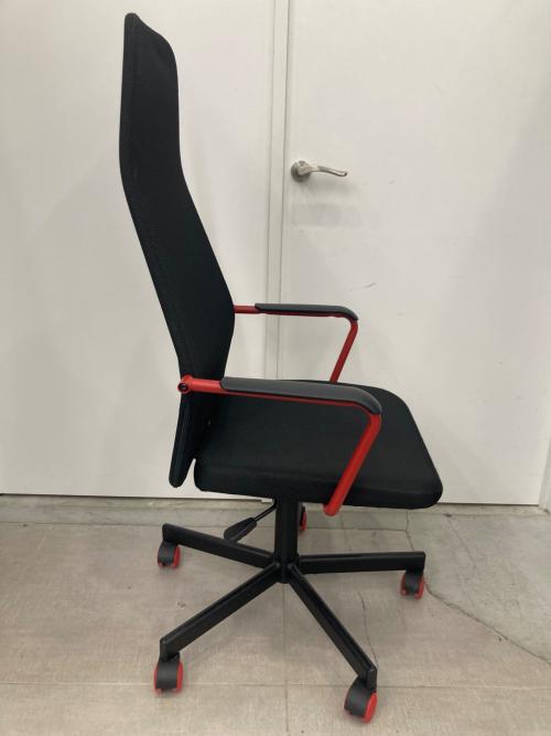 IKEA (イケア) ゲーミングチェア ブラック×レッド HUVUDSPELARE フーヴドスペラレ