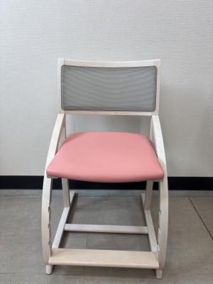 karimoku (カリモク) デスクチェア XT2401 344 ピンク×ホワイト