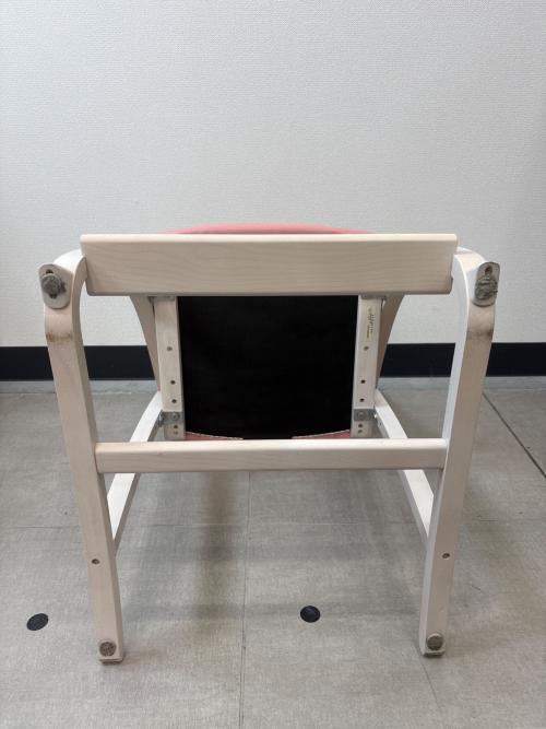 karimoku (カリモク) デスクチェア XT2401 344 ピンク×ホワイト