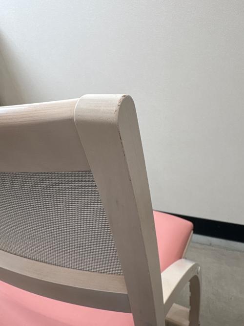 karimoku (カリモク) デスクチェア XT2401 344 ピンク×ホワイト