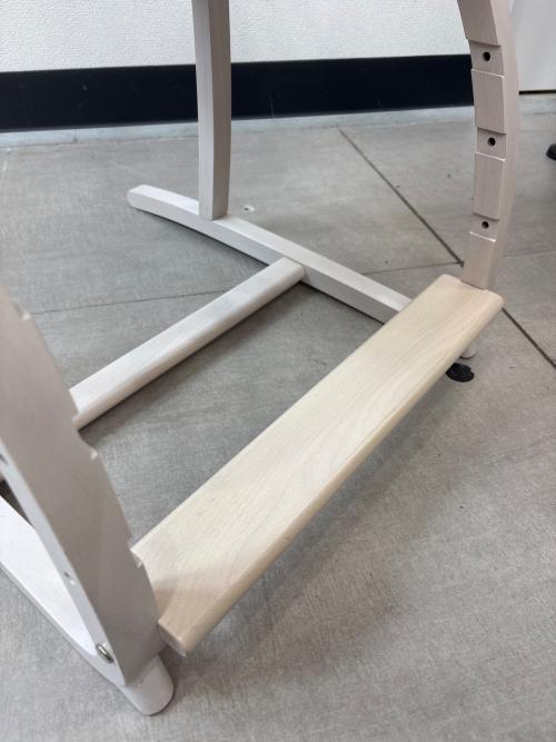 karimoku (カリモク) デスクチェア XT2401 344 ピンク×ホワイト