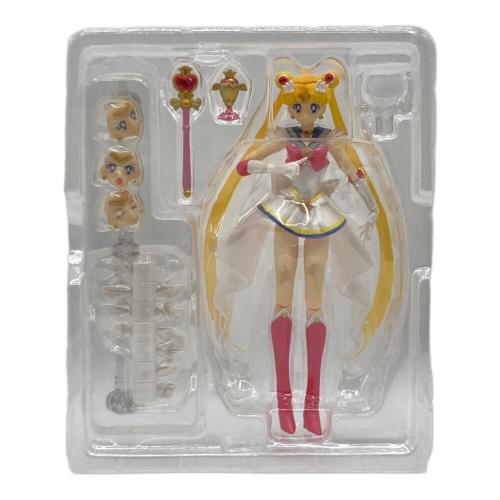 BANDAI(バンダイ) S.H.Figuarts スーパーセーラームーン フィギュア