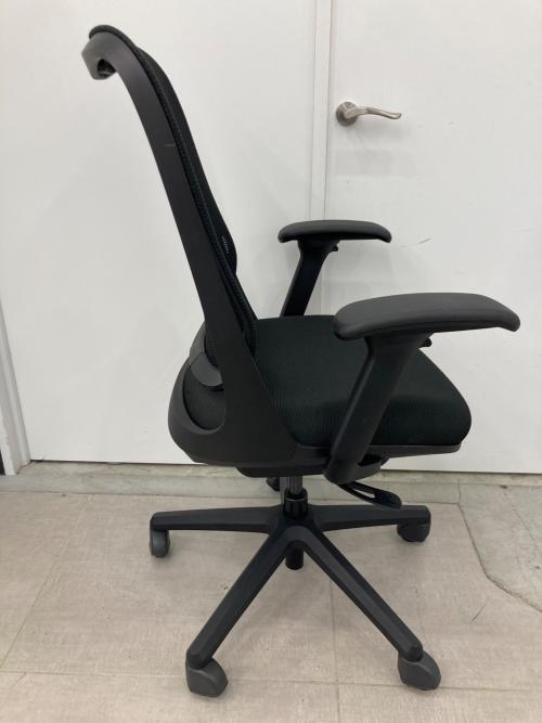 ライオン事務器 ライドチェアー 3565F ブラック JOIFA620