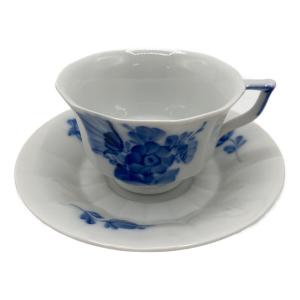 ROYAL COPENHAGEN (ロイヤル・コペンハーゲン) カップ&ソーサー ブルーフラワー・アンギュラー
