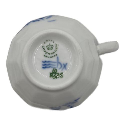 ROYAL COPENHAGEN (ロイヤル・コペンハーゲン) カップ&ソーサー ブルーフラワー・アンギュラー