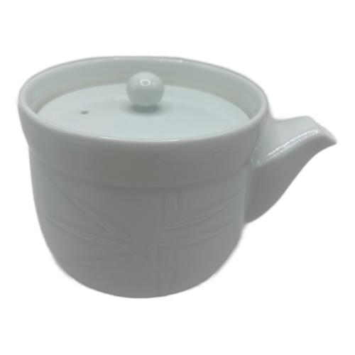 茶器 白磁彫文 井上萬二