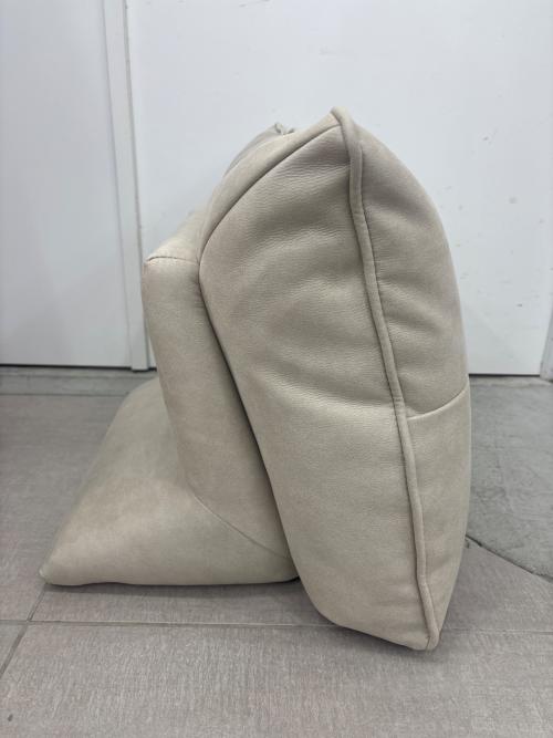 関家具 (セキカグ) 背クッション アルフレード  PLT110 プラチナムグレー