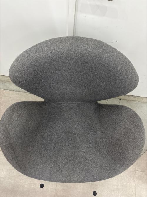 スワンチェア リプロダクト グレー