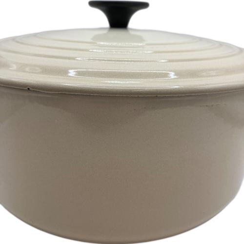 LE CREUSET (ルクルーゼ) 鍋 26cm ココット・ロンド アイボリー