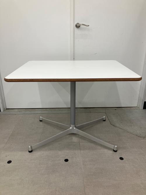 D&DEPARTMENT (ディアンドデパートメント) カフェテーブル ホワイト×シルバー