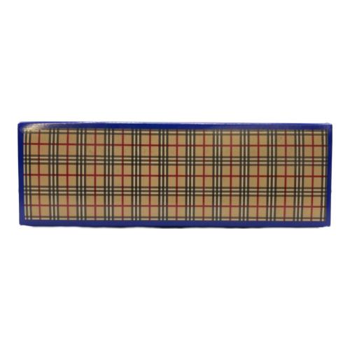 BURBERRY BLUE LABEL (バーバリー ブルー レーベル) バービー人形