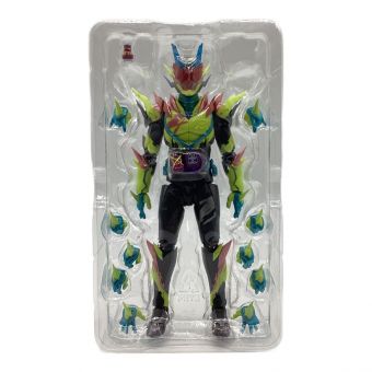 仮面ライダーリバイス (カメンライダーリバイス) S.H.Figuarts 仮面ライダーリバイス PB