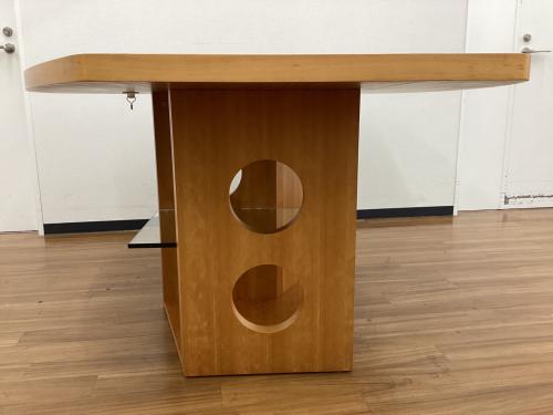 TECTA (テクタ) ダイニングテーブル 変形天板 M21 チェリー材突板