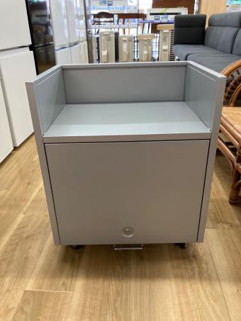 PLUS (プラス) アンダーワゴン シルバー