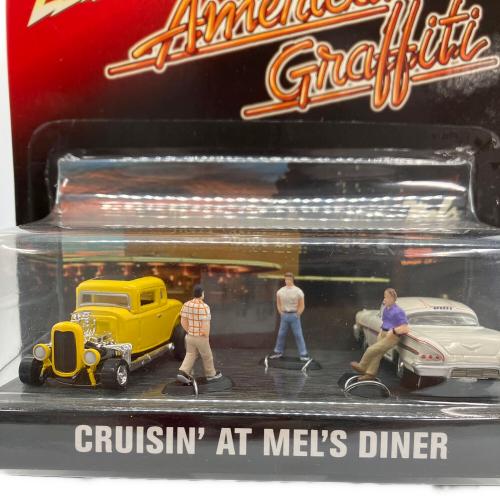 JOHNNY LIGHTNING (ジョニーライトニング) CRUISIN' AT MEL'S DINER ミニカー