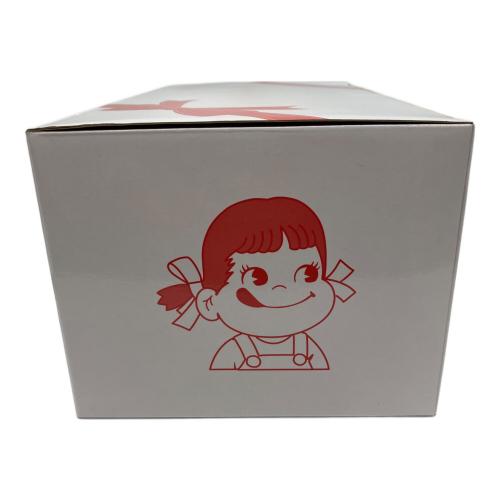 首ふりペコちゃん人形