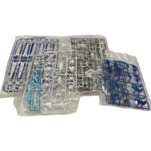 BANDAI (バンダイ) 1/100 MG RX-93-ν2 Hi-νガンダム 「機動戦士ガンダム 逆襲のシャア ベルトーチカ・チルドレン」 ガンプラ