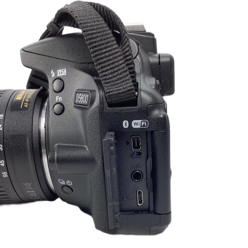Nikon (ニコン) 一眼レフカメラ D5600 レンズキズ有