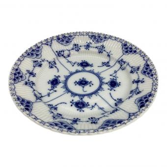 ROYAL COPENHAGEN (ロイヤル・コペンハーゲン) プレート 19cm ブルーフルーテッド・フルレース
