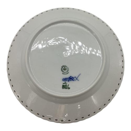 ROYAL COPENHAGEN (ロイヤル・コペンハーゲン) プレート 19cm ブルーフルーテッド・フルレース