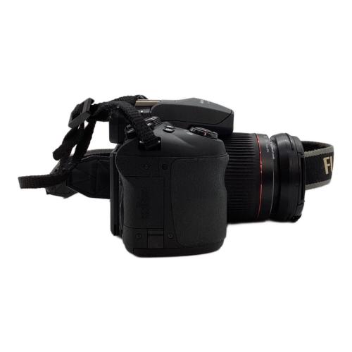 FUJIFILM (フジフィルム) 一眼レフカメラ FINE PIX HS 20 ①