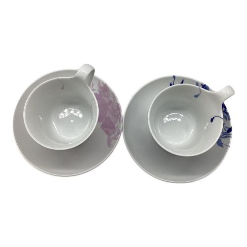 ROYAL COPENHAGEN (ロイヤル・コペンハーゲン) カップ&ソーサー ② フラワーシルエット