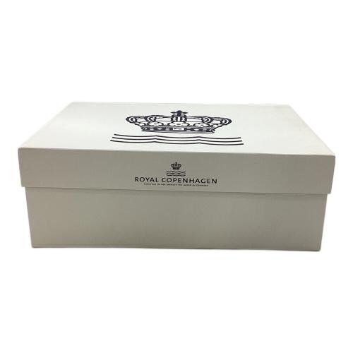 ROYAL COPENHAGEN (ロイヤル・コペンハーゲン) カップ&ソーサー ② フラワーシルエット