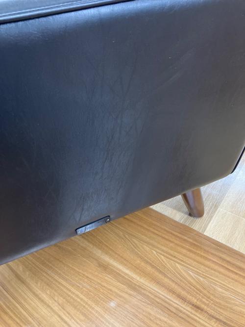 カリモク60 (カリモクロクマル) 3人掛けソファー 93 ブラック ロビーチェア：U36213BDK オットマン：X36206BDK