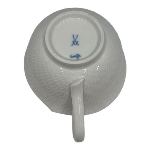 Meissen (マイセン) カップ&ソーサー 波の戯れホワイト