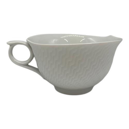 Meissen (マイセン) カップ&ソーサー ヨゴレ有 波の戯れホワイト