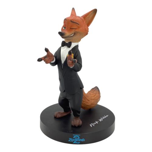 タキシード『ニック』フィギュア ディズニーグッズ