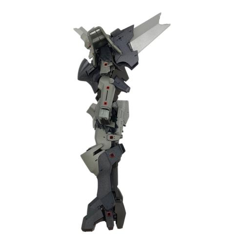 ブレイクブレイド　千値練 RIOBOT デルフィング第二形態 フィギュア