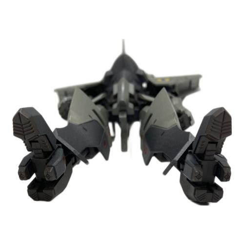 ブレイクブレイド　千値練 RIOBOT デルフィング第二形態 フィギュア