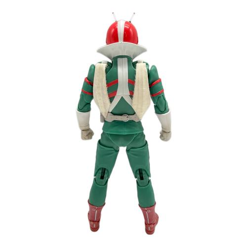 仮面ライダーV3 (カメンライダーブイスリー) 仮面ライダーV3 フィギュア S.H.Figuarts