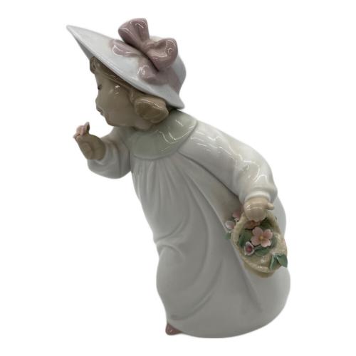 LLADRO (リヤドロ) フィギュリン 6683 ロマンス