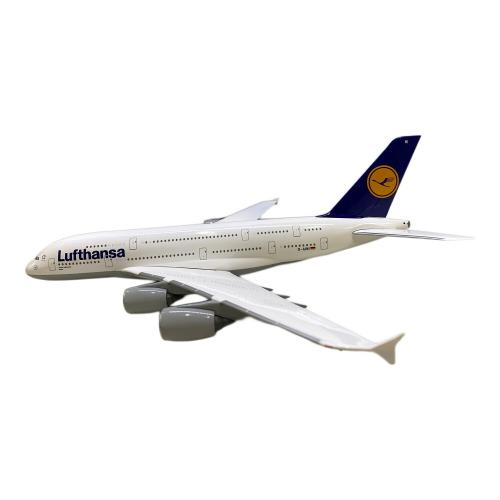 飛行機模型 1/200 A380-800 ルフトハンザ Berlin D-AIMI