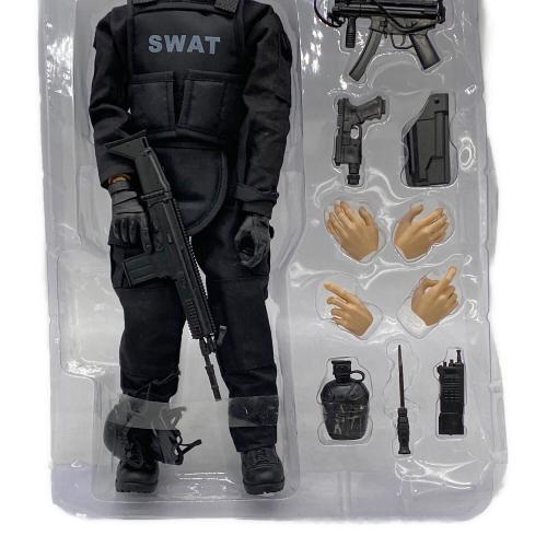 KADHI(カディ) 12ACTION FIGURE フィギュア