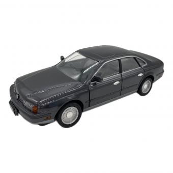 ミニカー インフィニティQ45　現状販売品