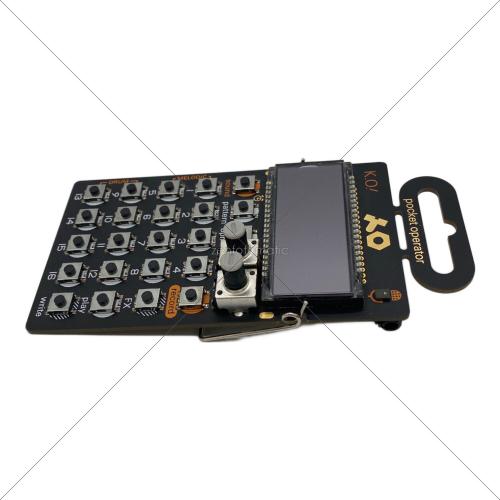 Teenage Engineering (ティーンネイジ・エンジニアリング) シンセサイザー po-33