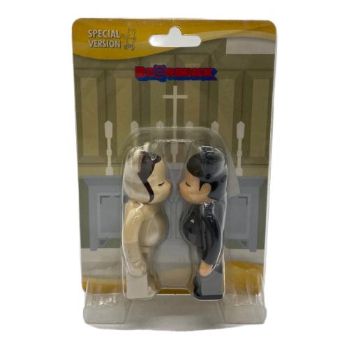 キャラクターグッズ 2013 年 グリーティングシリーズ ベアブリック ウェディング