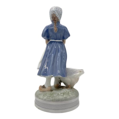 ロイヤルコペンハーゲン 4027 フィギュリン 人形 置物 少女 ROYALCOPENHAGEN 少女と犬 フィギュリン 犬 共箱 ロイヤル